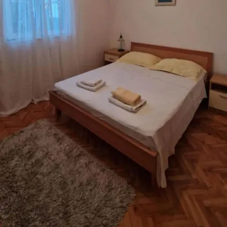 Apartamento Ordulj - Two Bedroom Prizemlje *